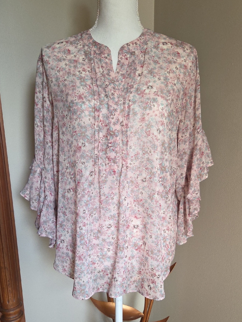 Vince Camuto Floral Blouse